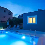 Villa Velum Mravince