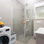 Velum Villa Mravince