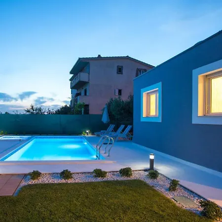 Villa Velum